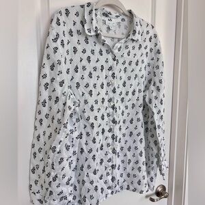 J. Jill Love Linen Black and White Floral Button Down Shirt